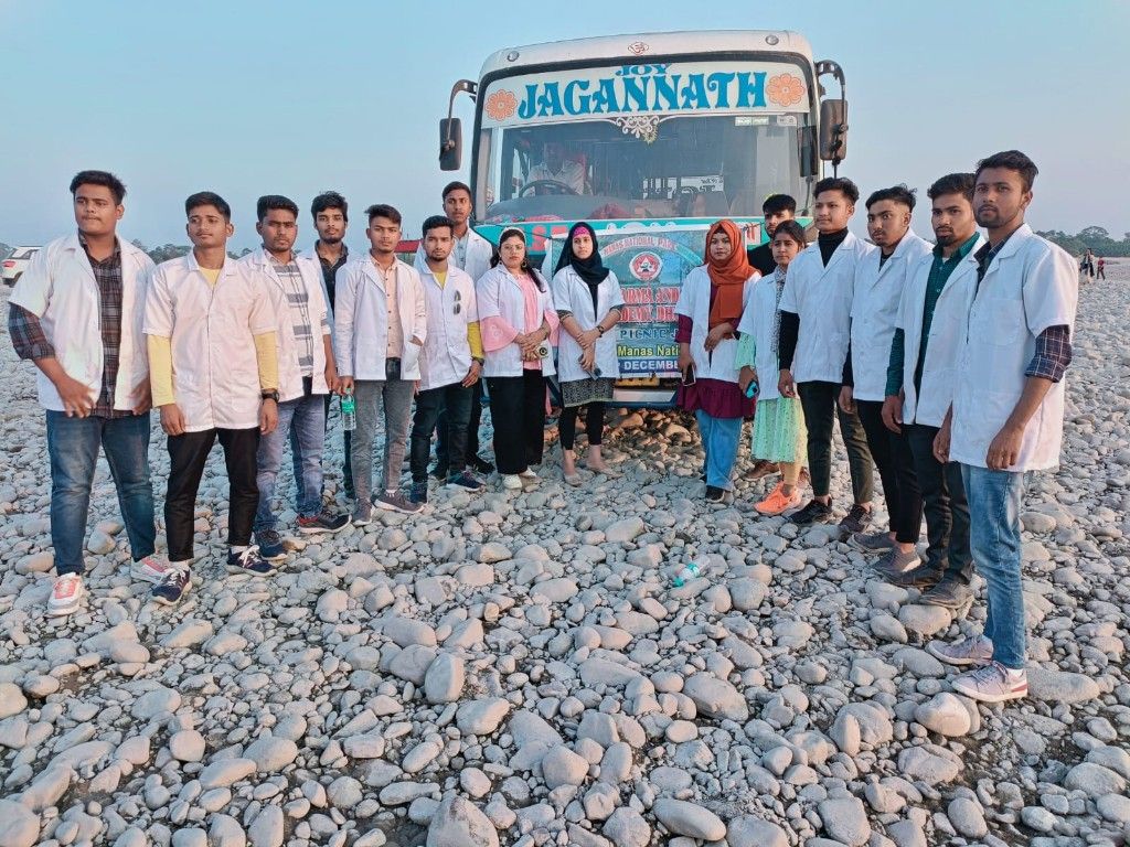 Students on educational trip